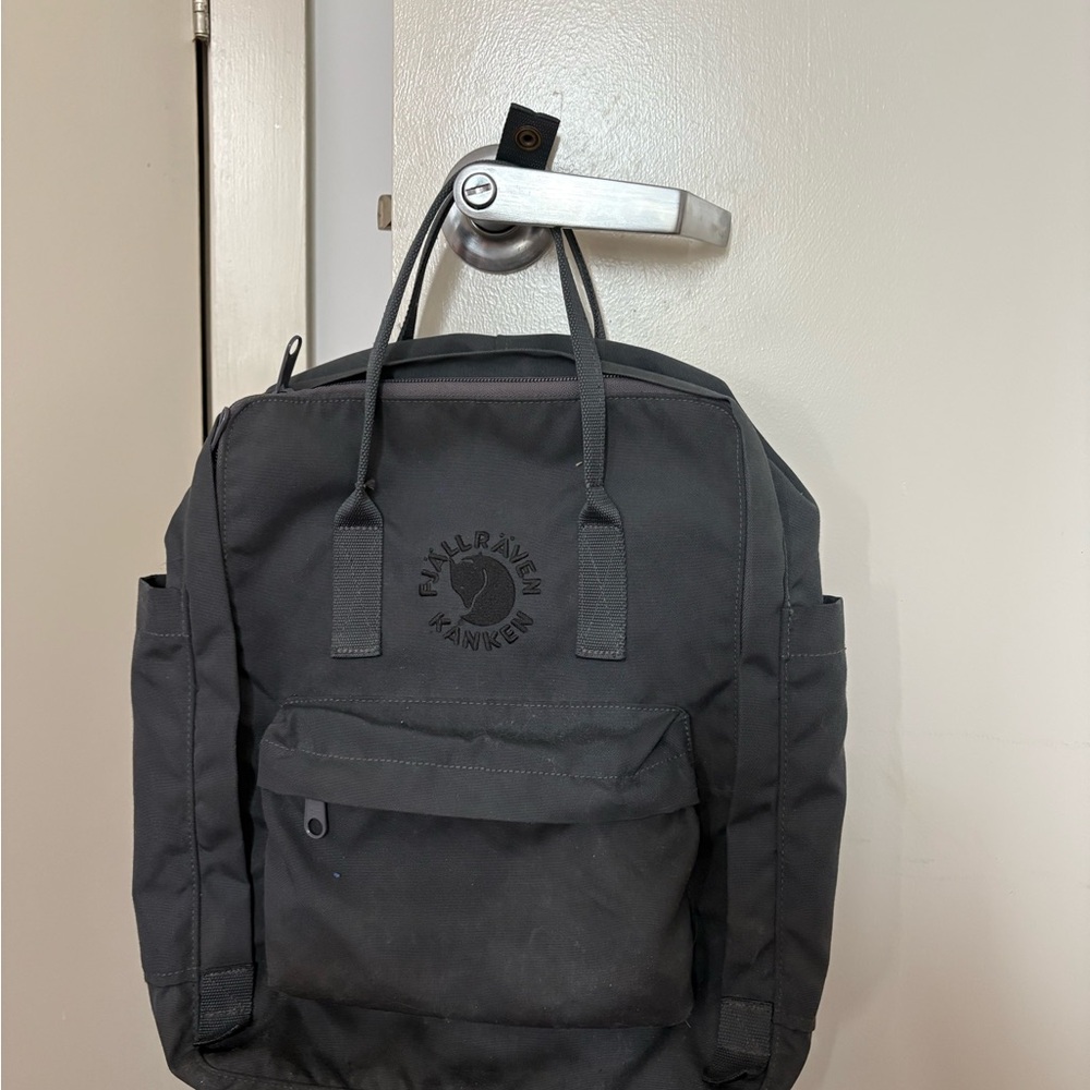 Kånken Black Backpack